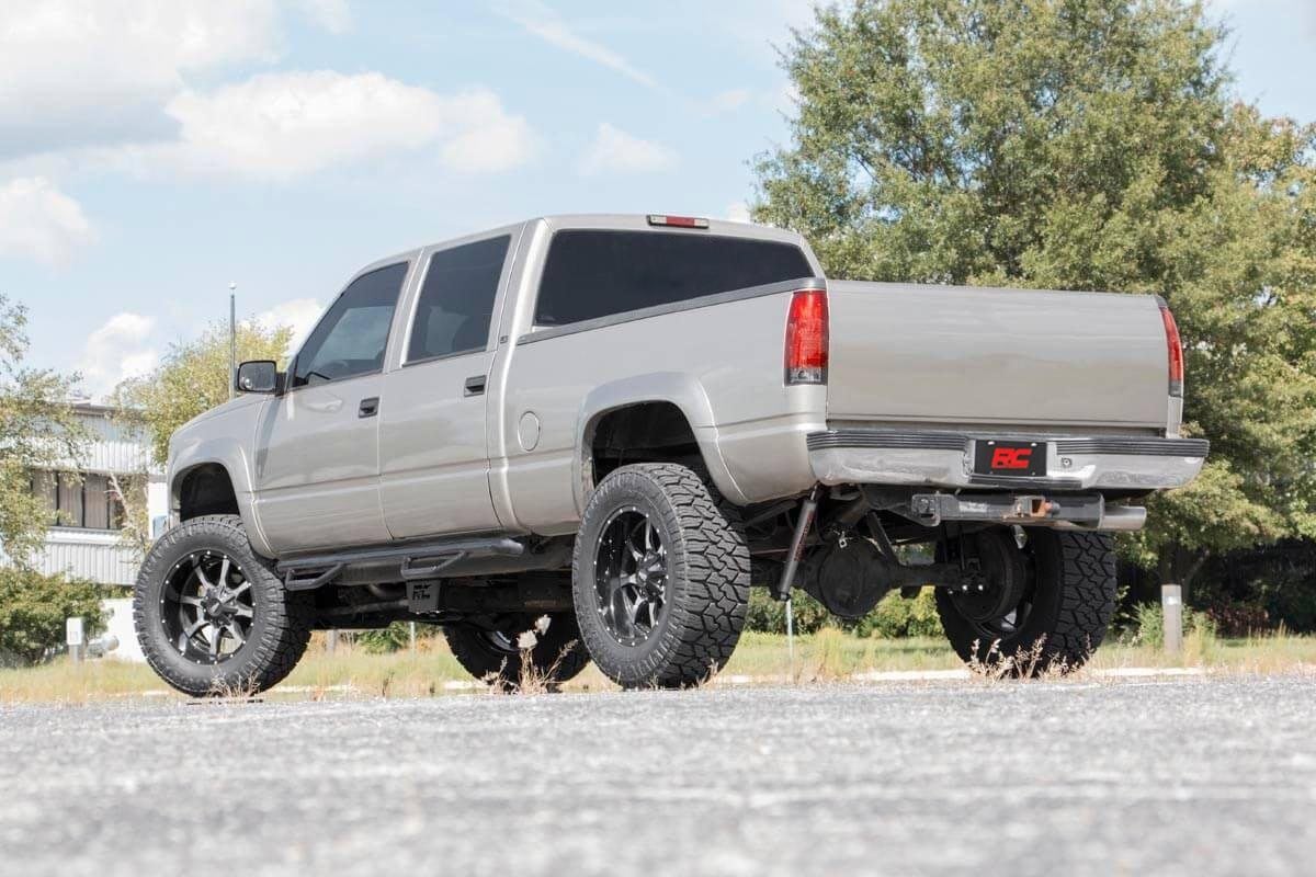 Chevrolet K3500 Suspension Lift Kit - Rough Country - 6 Inch Lift Kit | M1 - '88-'00